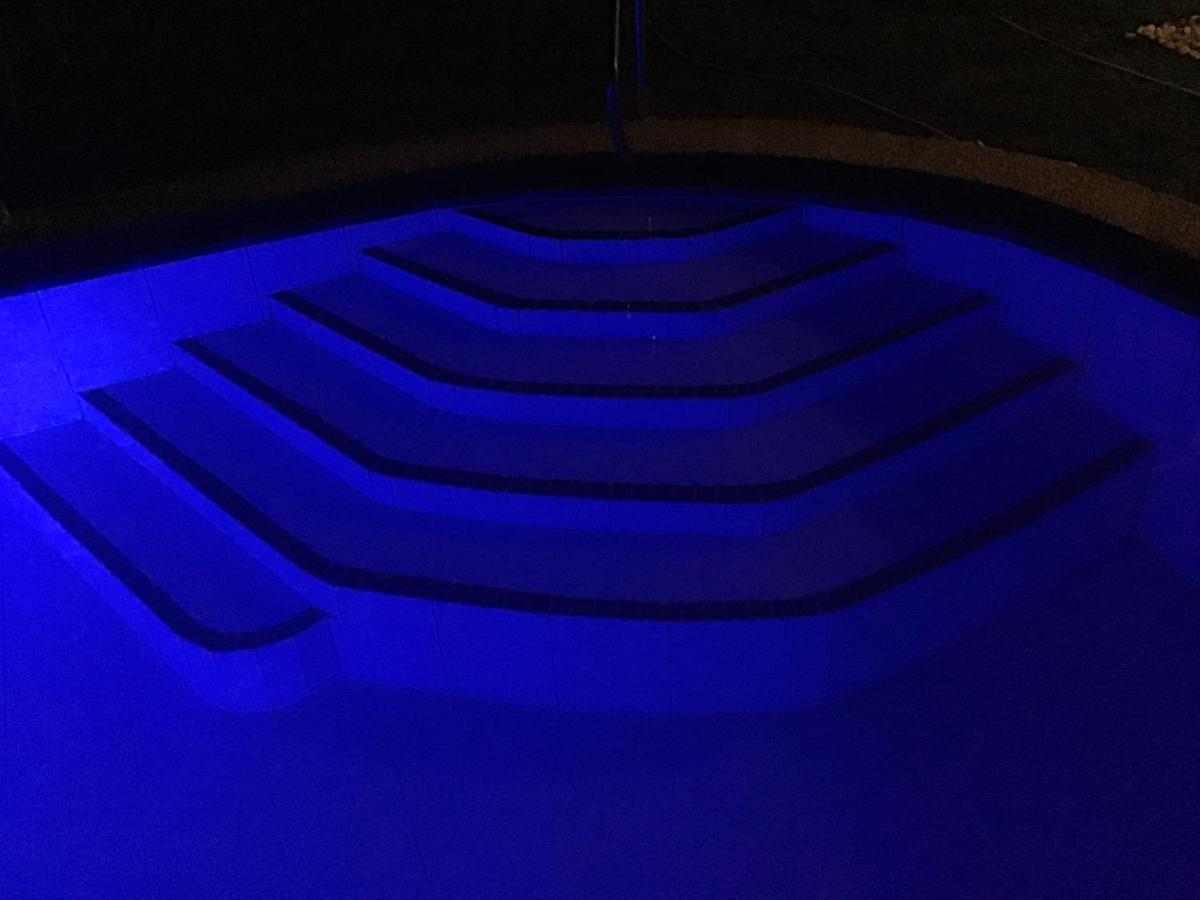 Bamboobeachvilla2 Ac New Oceanfront Pool Sunsetview Garden Kitchen Satellite Starlink Wi-Fi Dimiao Екстер'єр фото